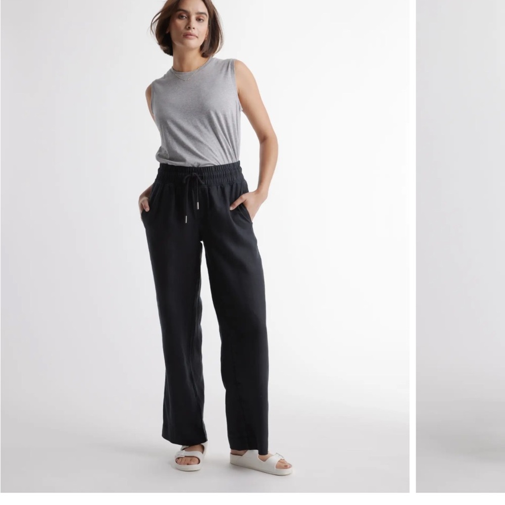 Quince linen European wide leg pants. L
